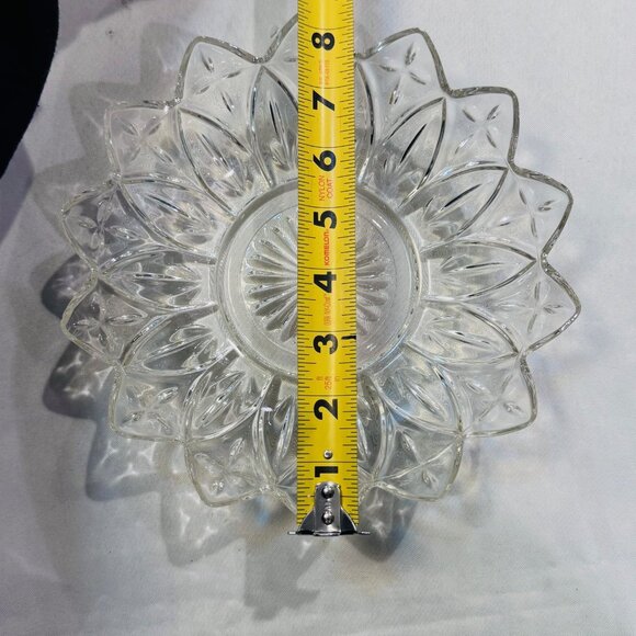 VIntage Federal Glass Petal Pattern Clear Glass 10" Fruit/Serving Bowl - Picture 3 of 8